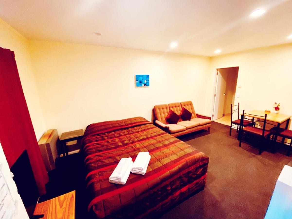 Baden Lodge Motel - Private Spa Bath Rotorua Luaran gambar